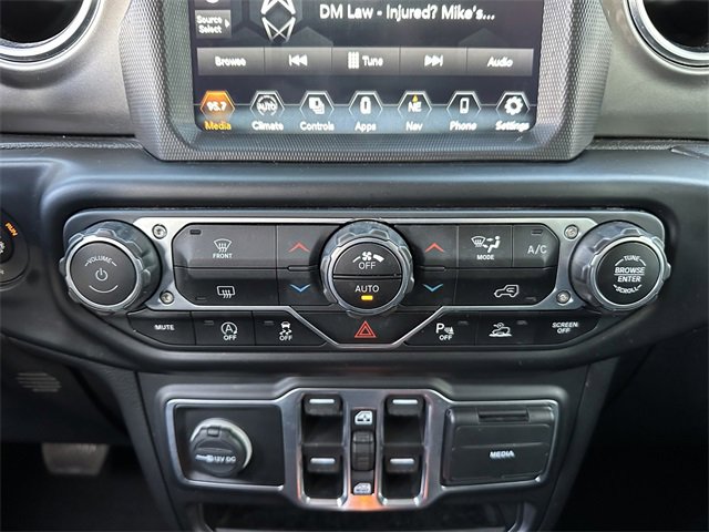 Used 2020 Jeep Gladiator Overland image 21