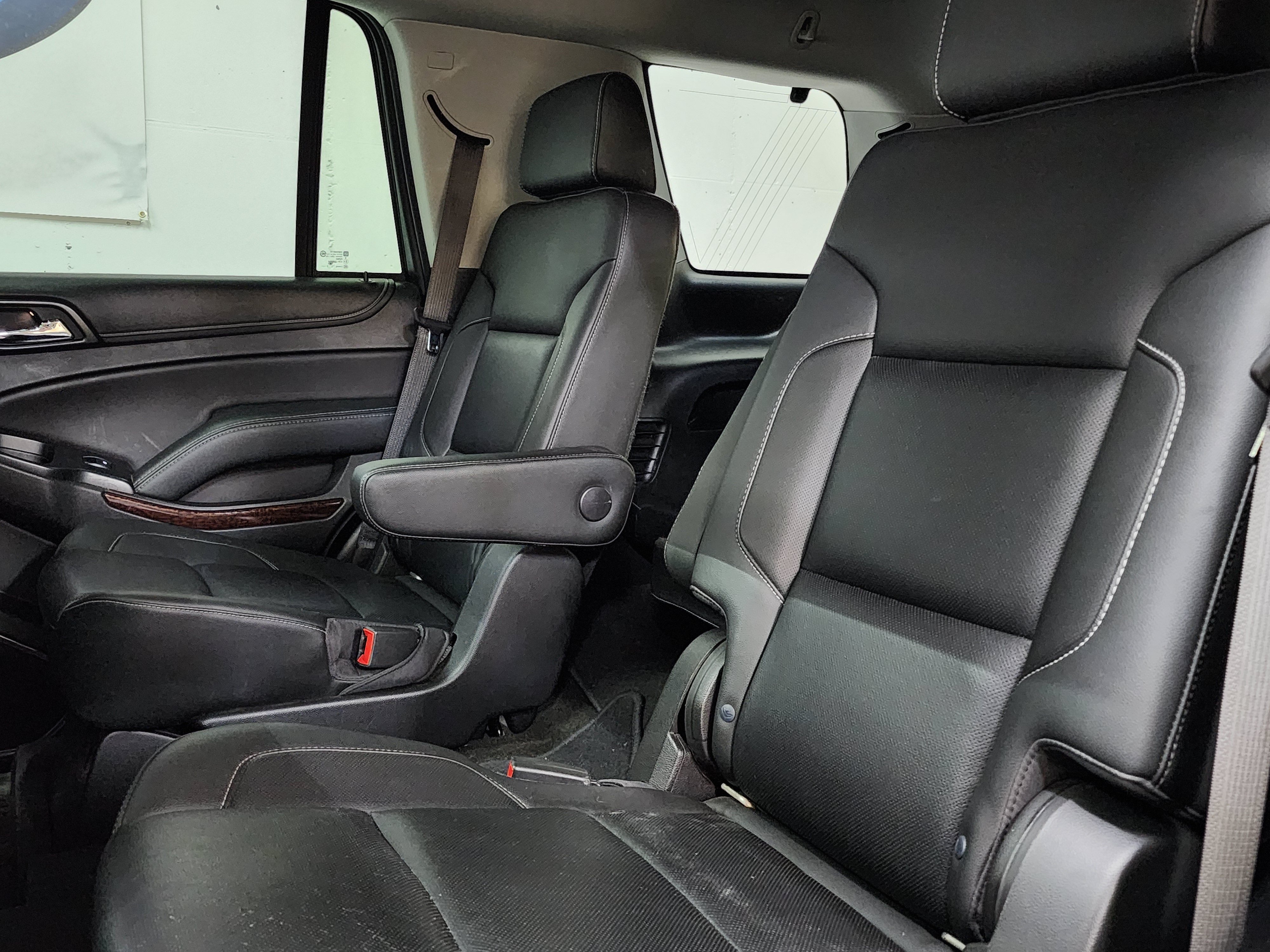 Used 2018 GMC Yukon SLT w/ Premium Edition AWD/4WD image 19
