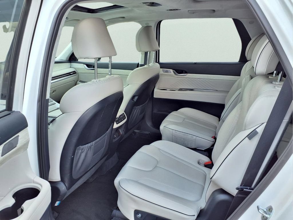 Used 2023 Hyundai Palisade Calligraphy AWD/4WD image 19