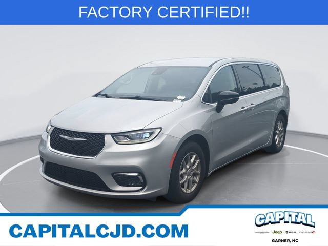 Certified 2024 Chrysler Pacifica Touring-L FWD image 1