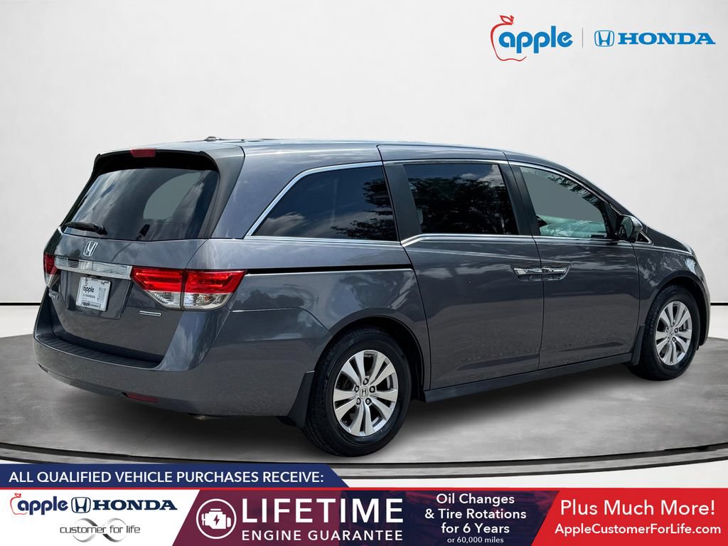 Used 2016 Honda Odyssey SE image 3