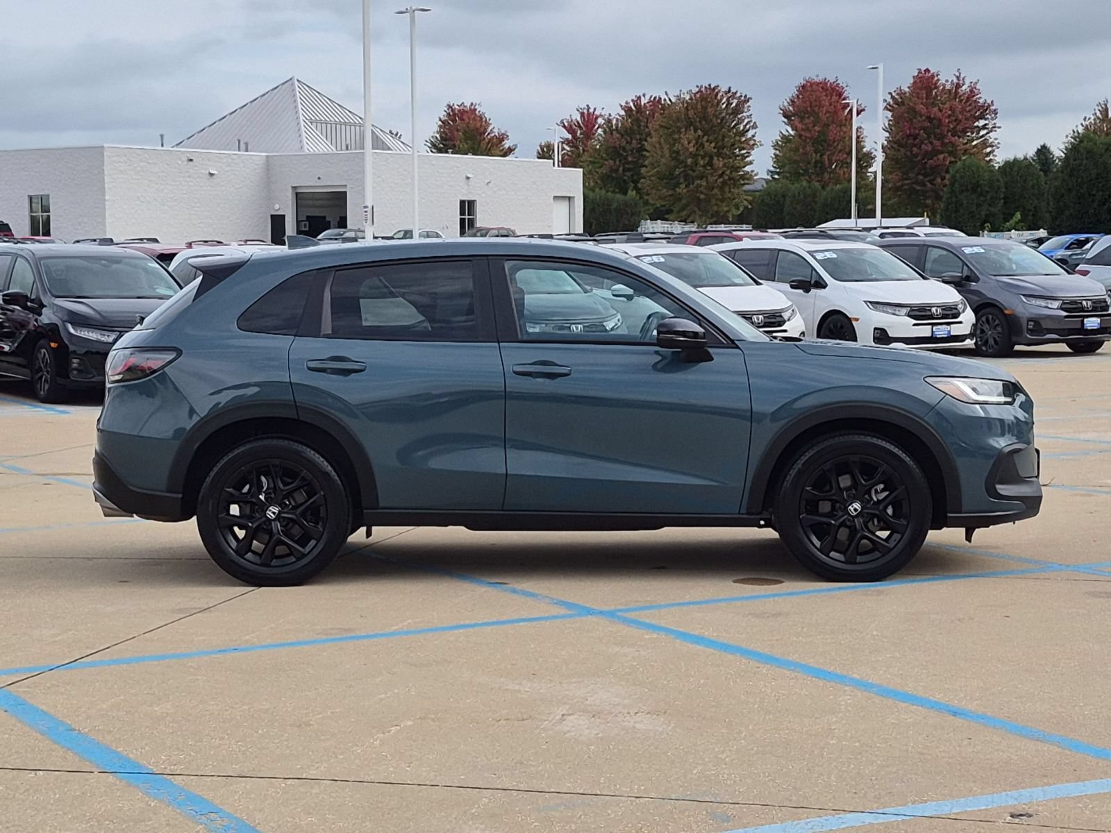 Certified 2024 Honda HR-V Sport image 6
