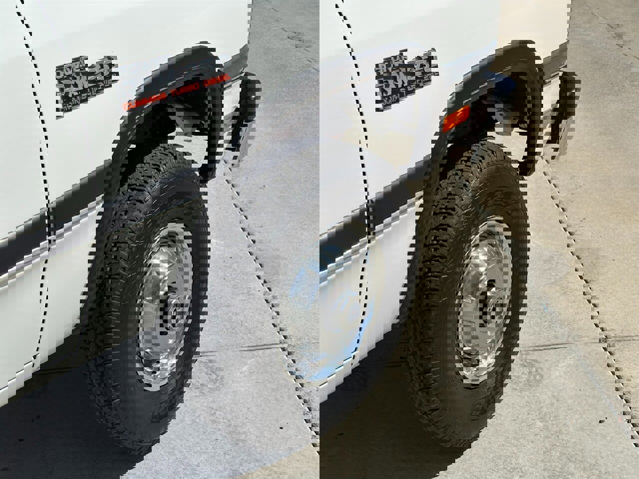 Used 1991 Dodge D/W Truck 250 image 29