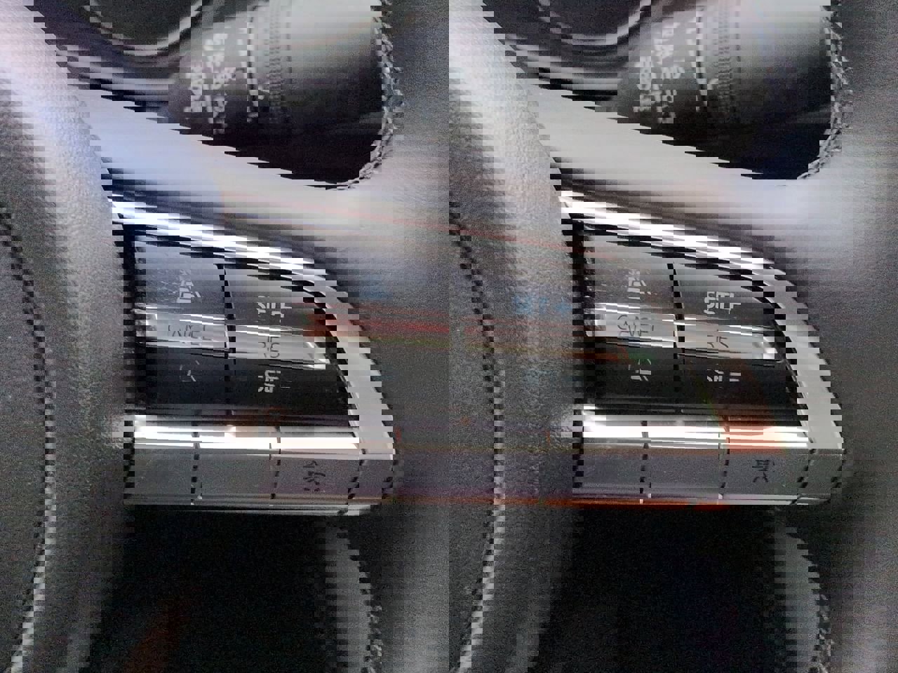 Used 2023 MAZDA MAZDA3 s image 27