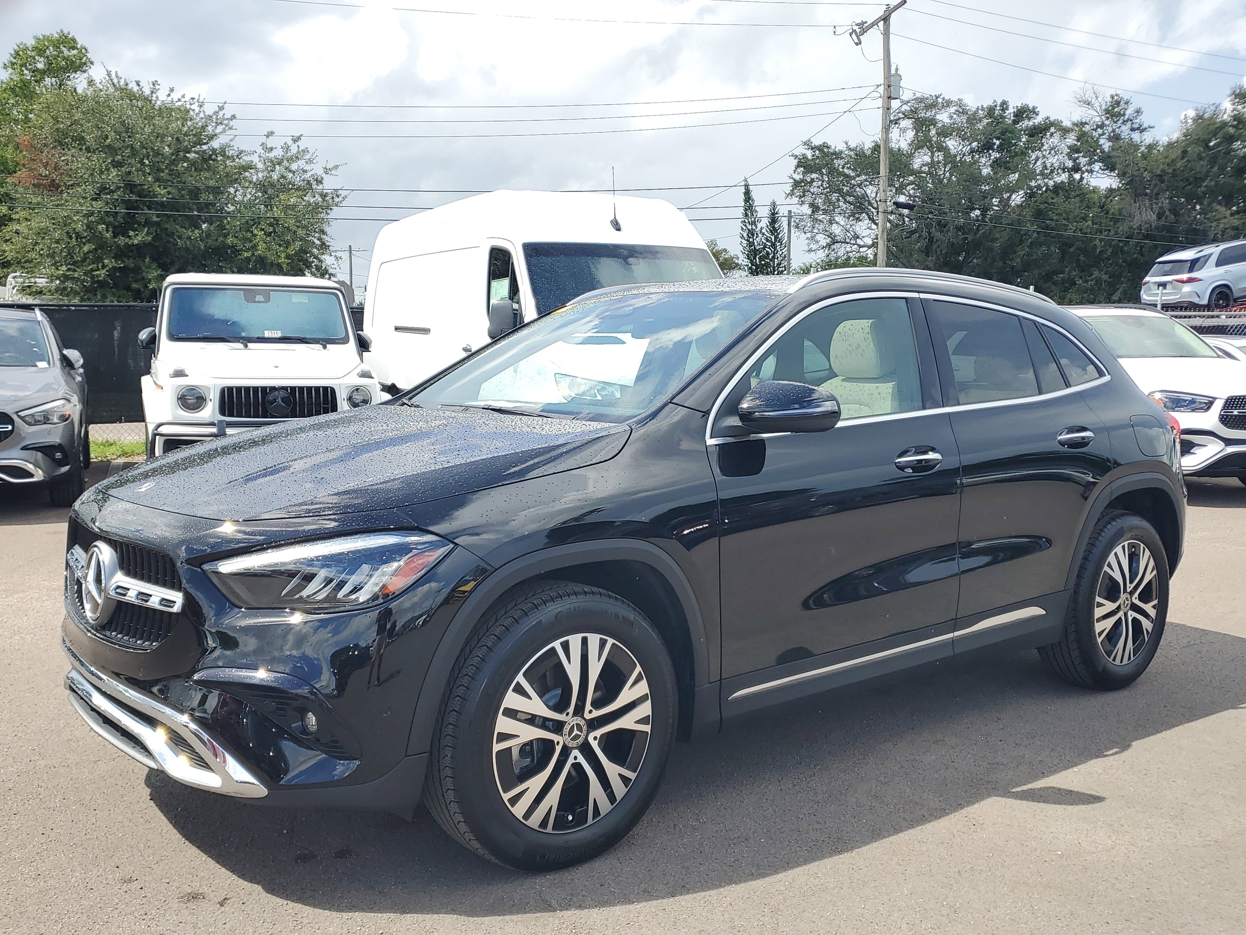 Certified 2025 Mercedes-Benz GLA 250 image 2