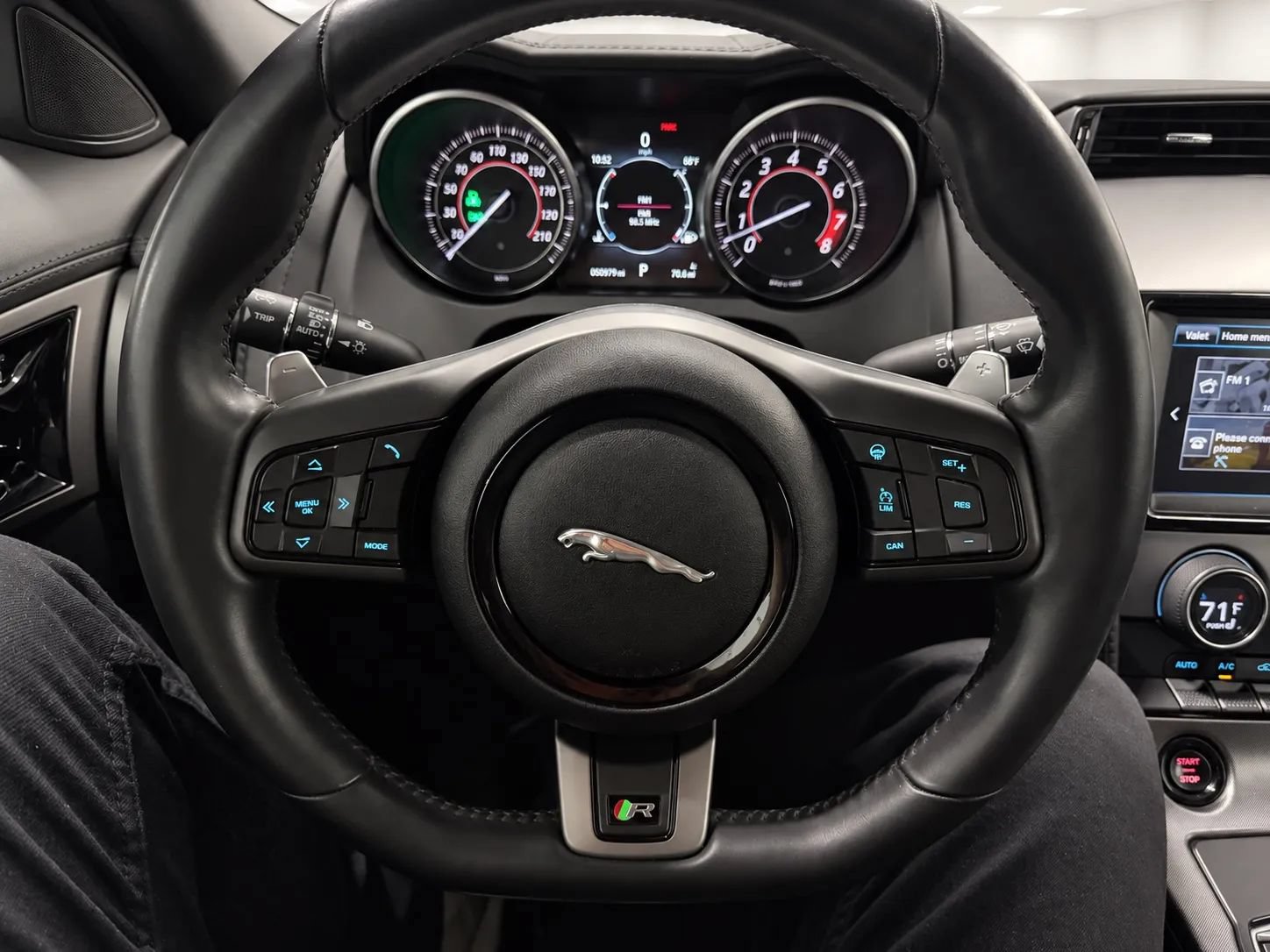 Used 2017 Jaguar F-TYPE R AWD/4WD image 25