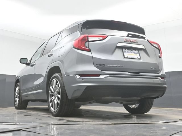 Used 2023 GMC Terrain Denali w/ Denali Premium Package AWD/4WD image 51