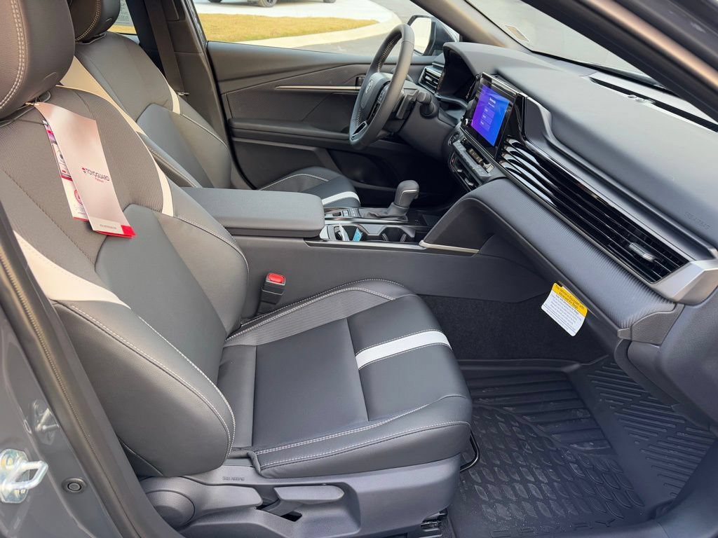 New 2026 Toyota Camry SE w/ Convenience Package FWD image 24