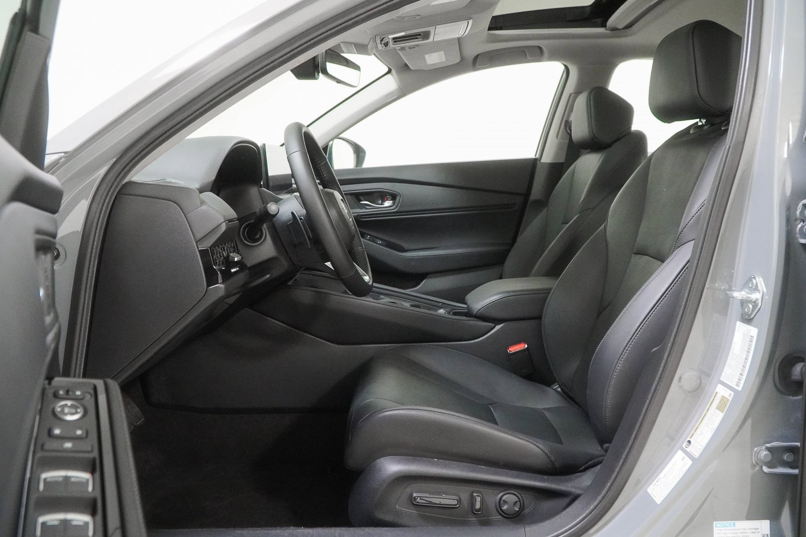 Used 2024 Honda Accord Touring image 19