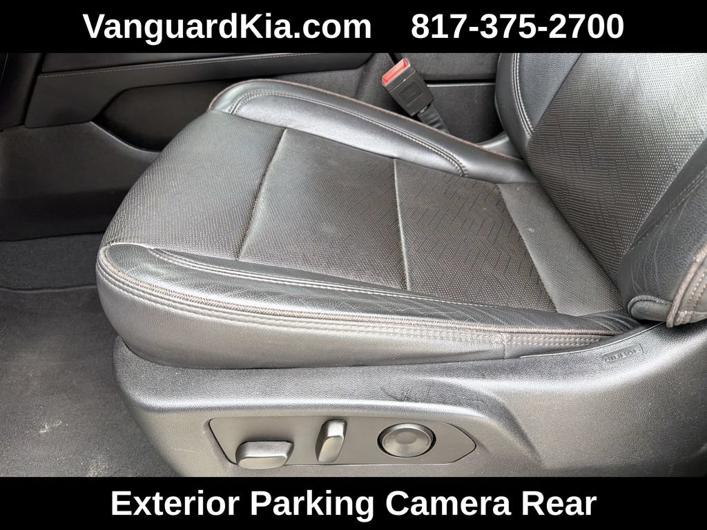 Used 2023 Chevrolet Tahoe High Country AWD/4WD image 16