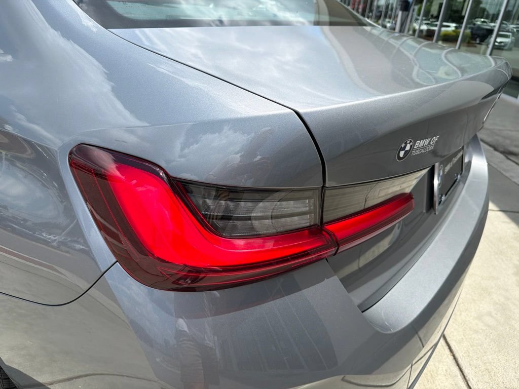 Used 2025 BMW 330i Sedan RWD image 15
