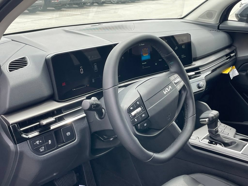 New 2026 Kia Sportage EX FWD image 9