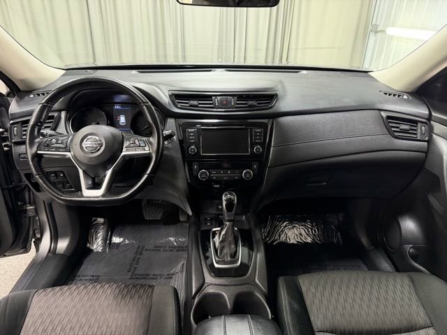 Used 2020 Nissan Rogue SV w/ Premium Package image 13