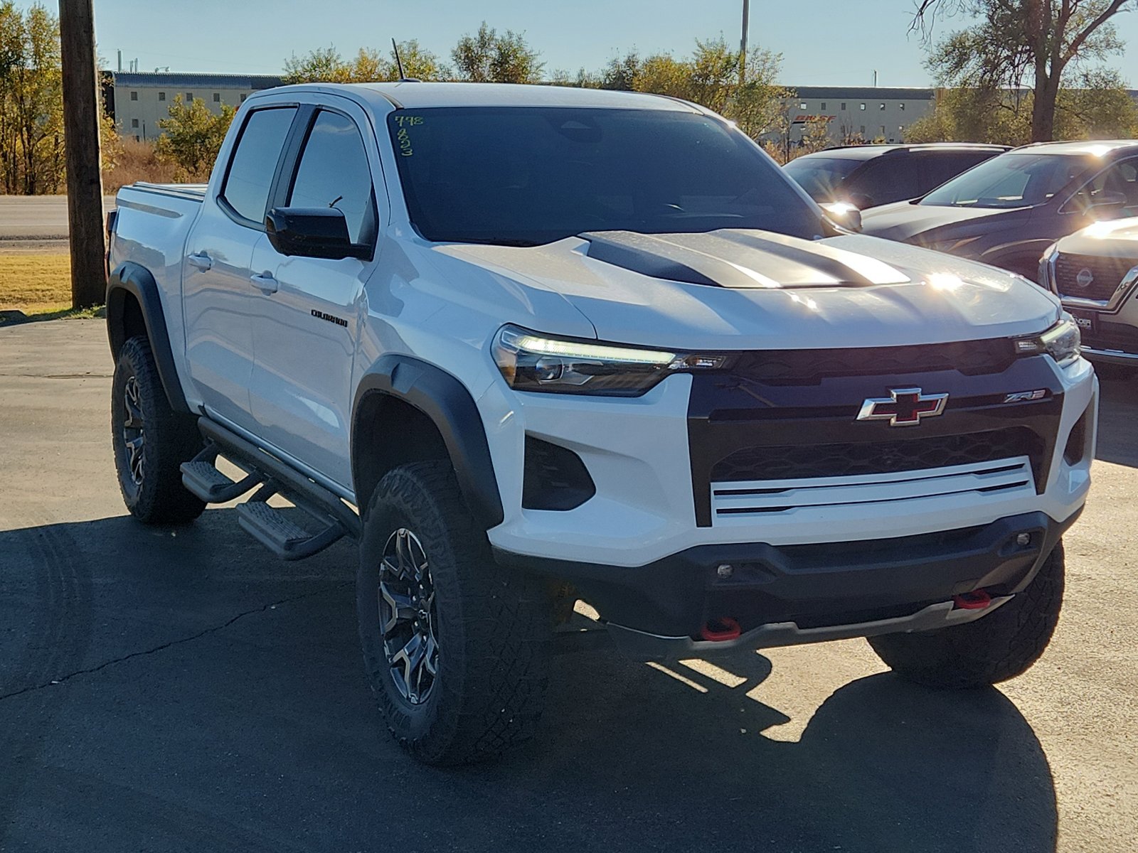Used 2023 Chevrolet Colorado ZR2 w/ ZR2 Convenience Package III image 6