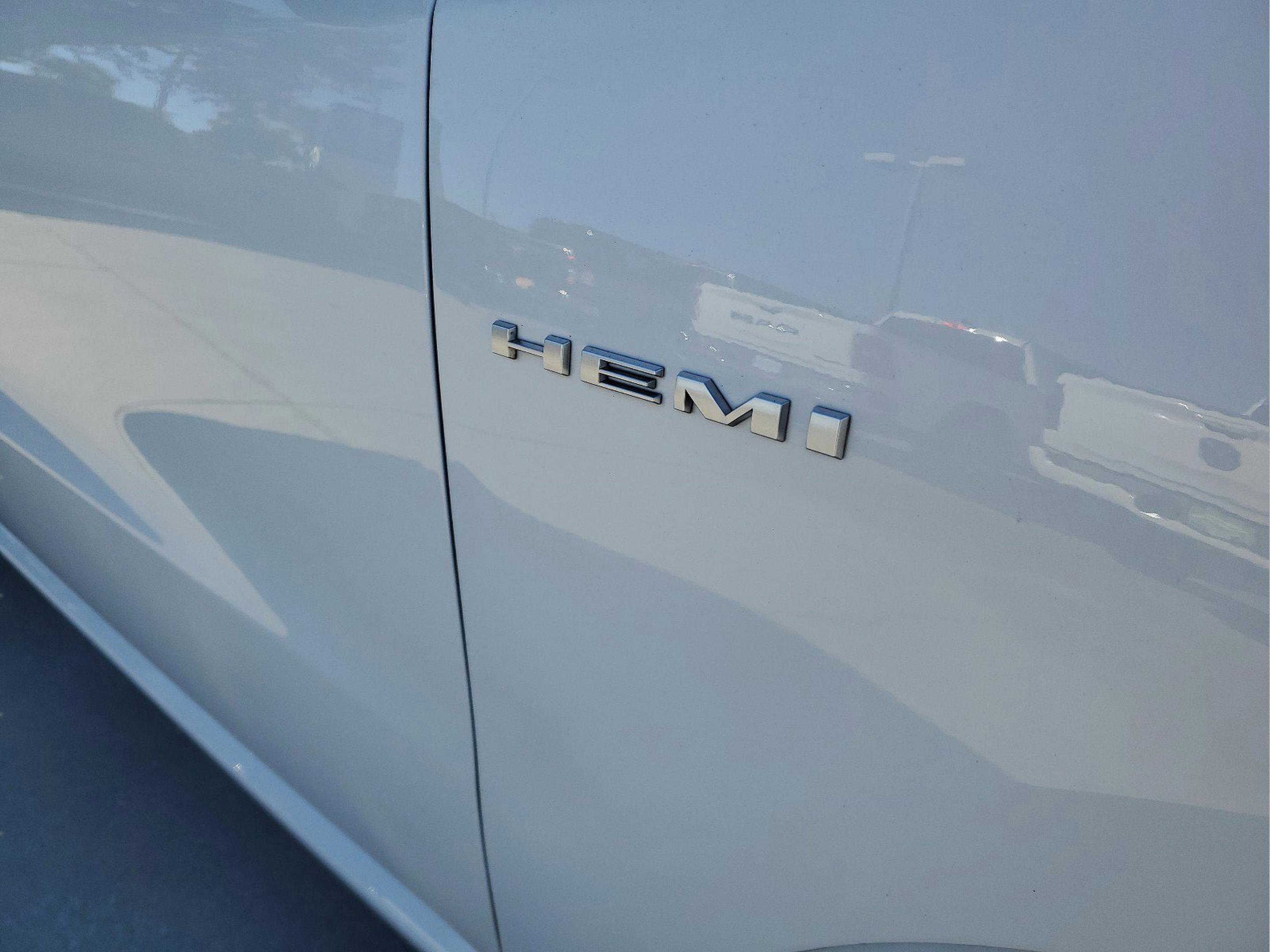 Used 2022 Dodge Durango R/T image 7