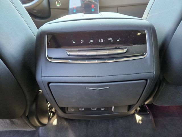 New 2026 Cadillac Escalade Sport w/ LPO, ONYX Package AWD/4WD image 11