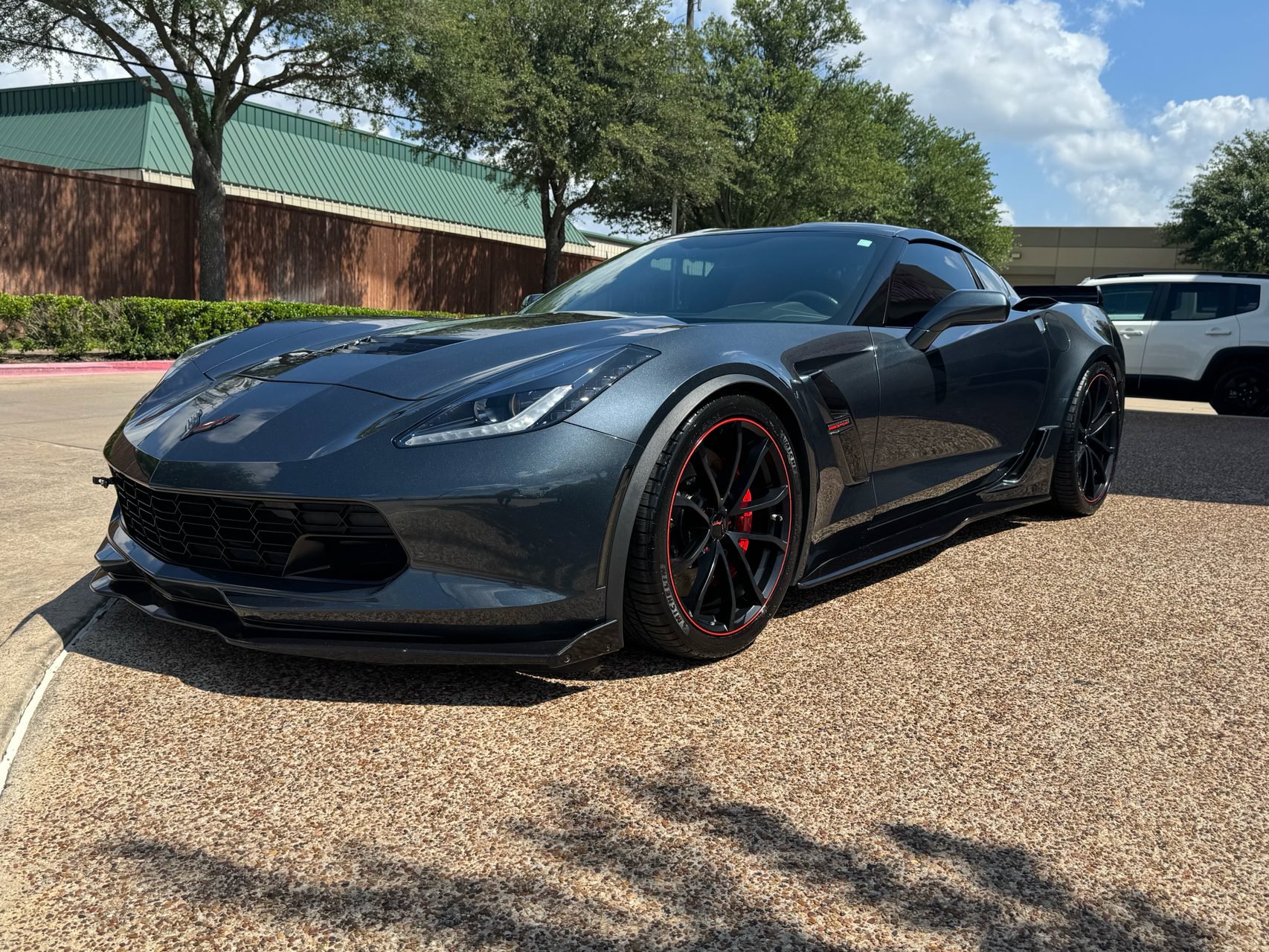 Used 2019 Chevrolet Corvette Grand Sport RWD image 12