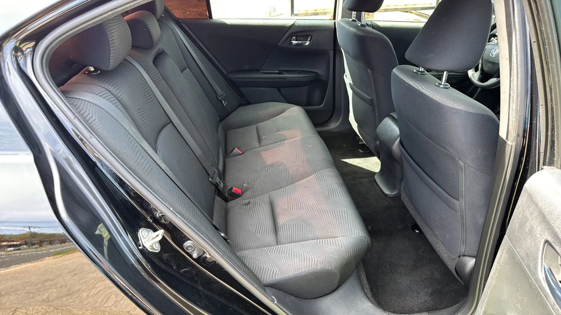 Used 2017 Honda Accord LX image 19