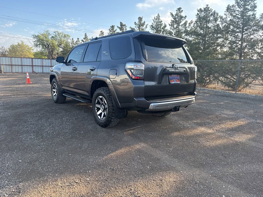 Used 2020 Toyota 4Runner TRD Off-Road image 4