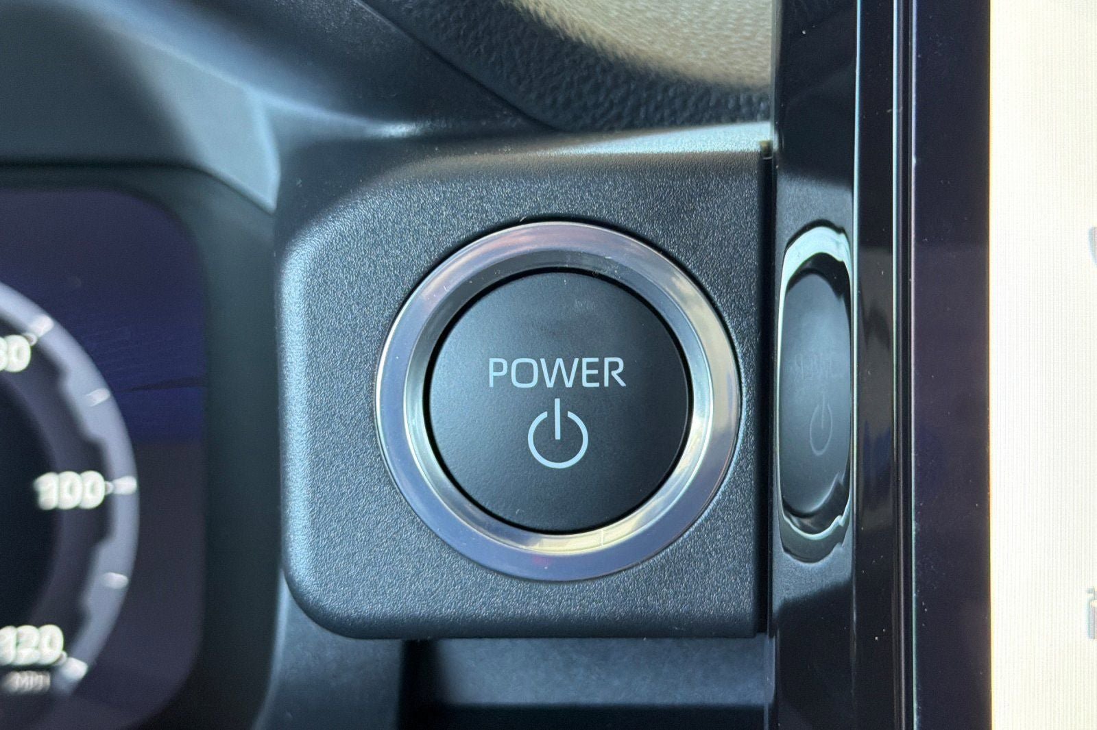 New 2026 Toyota 4Runner Limited AWD/4WD image 26