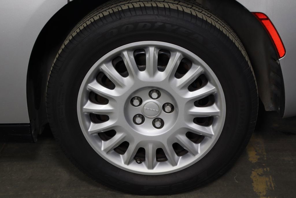 Used 2019 Dodge Charger Police image 32