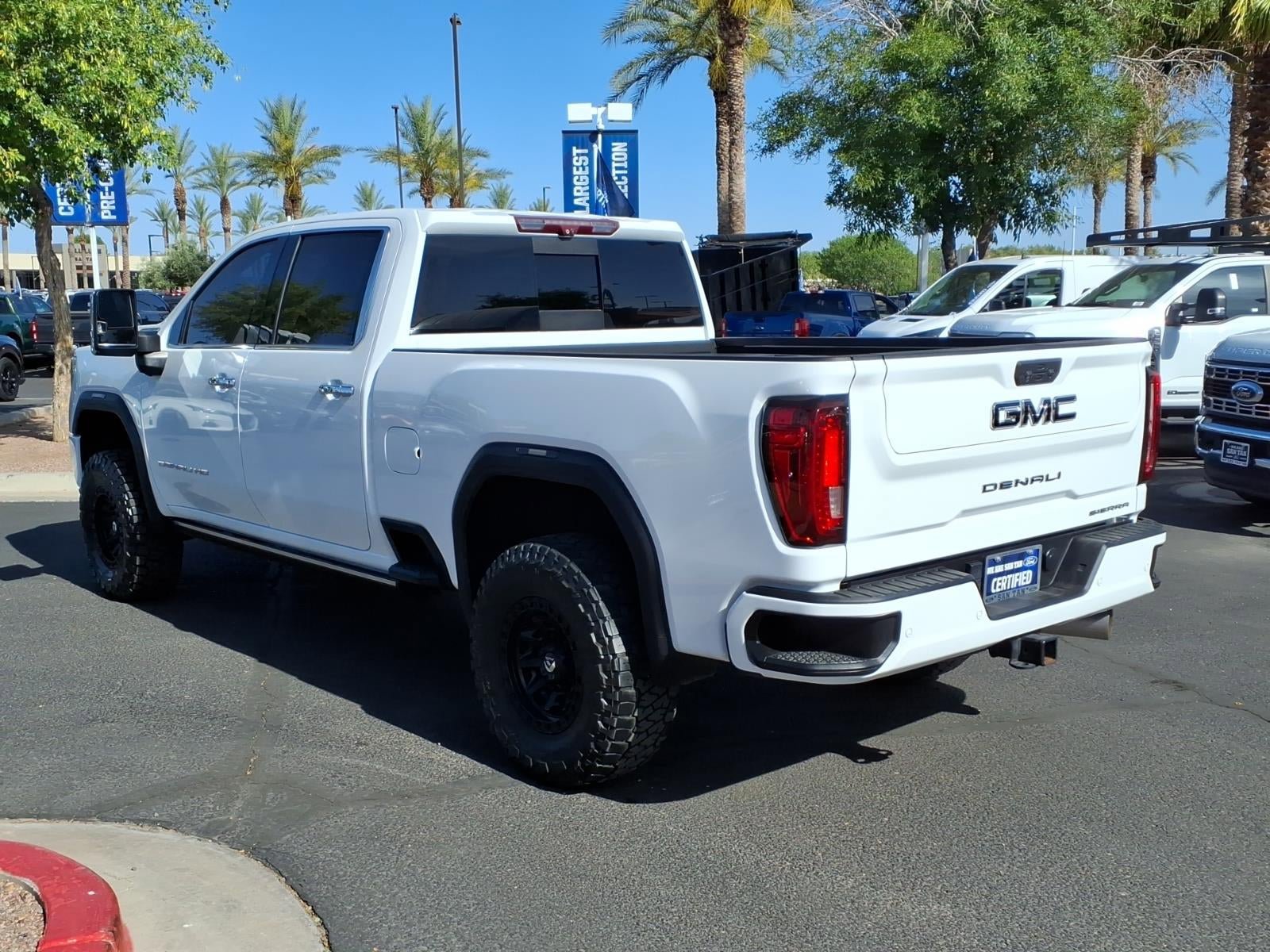 Used 2022 GMC Sierra 2500 Denali w/ Technology Package AWD/4WD image 6