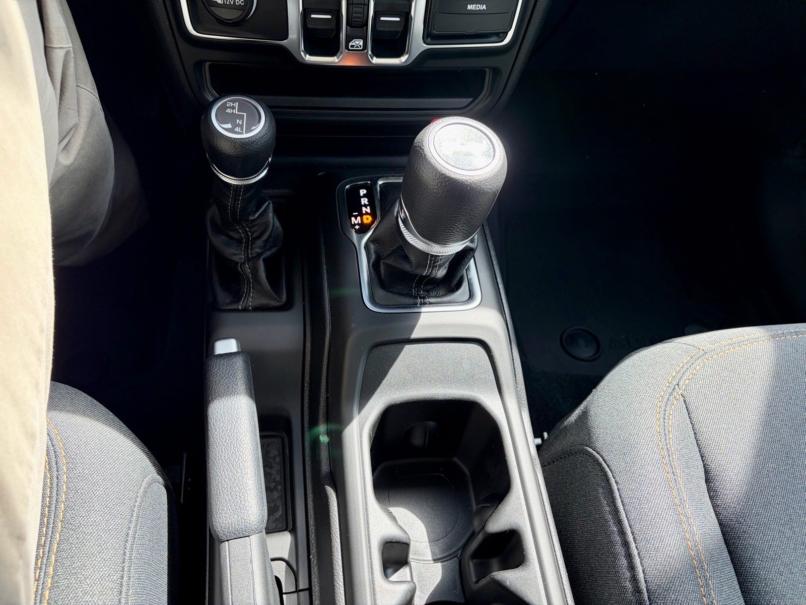 New 2026 Jeep Wrangler Unlimited Sport AWD/4WD image 27