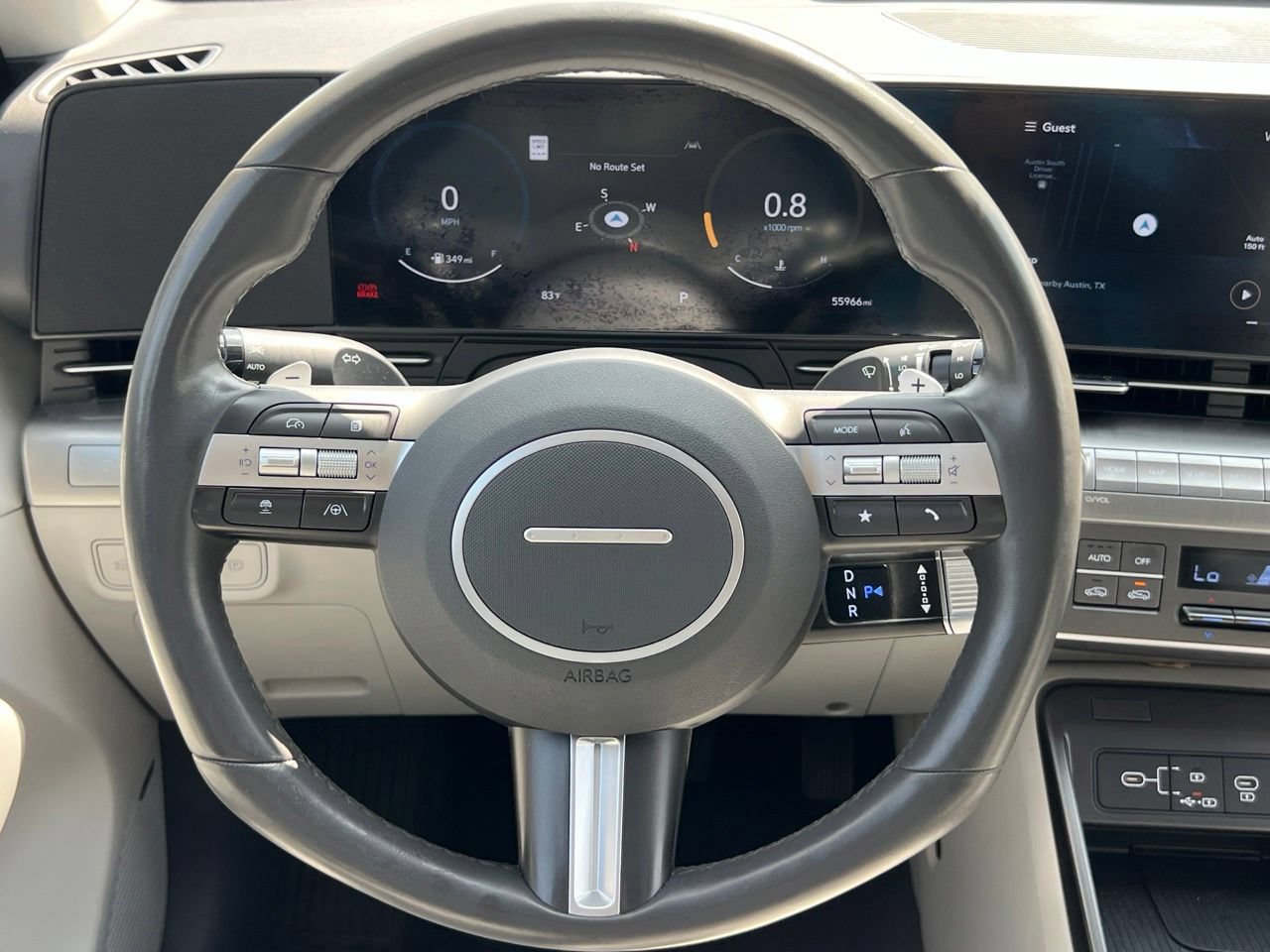 Used 2024 Hyundai Kona Limited FWD image 12