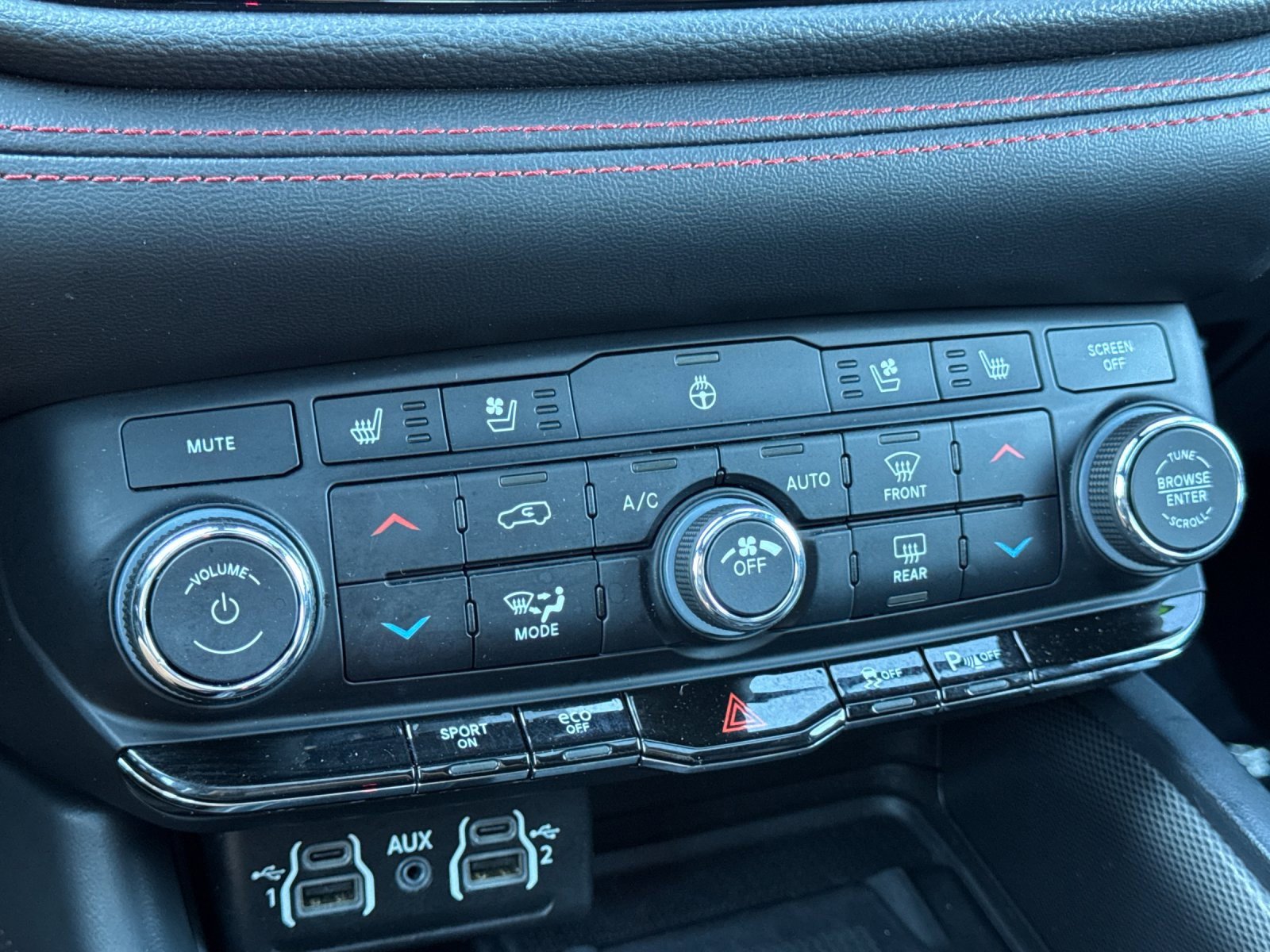 Used 2023 Dodge Durango R/T image 22