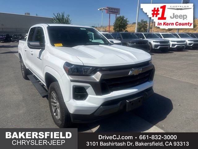 Used 2024 Chevrolet Colorado LT w/ LT Convenience Package II AWD/4WD image 7