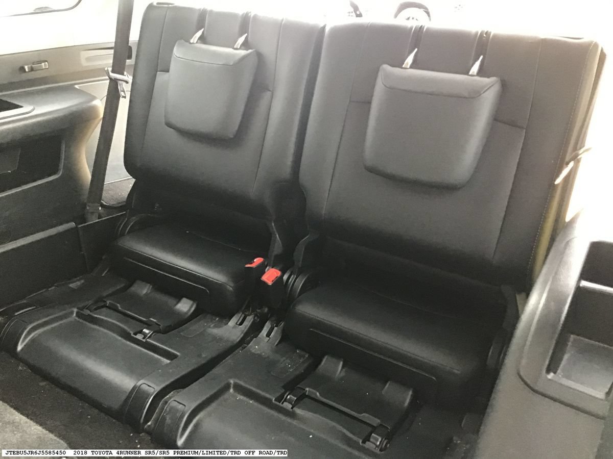 Used 2018 Toyota 4Runner SR5 Premium AWD/4WD image 10