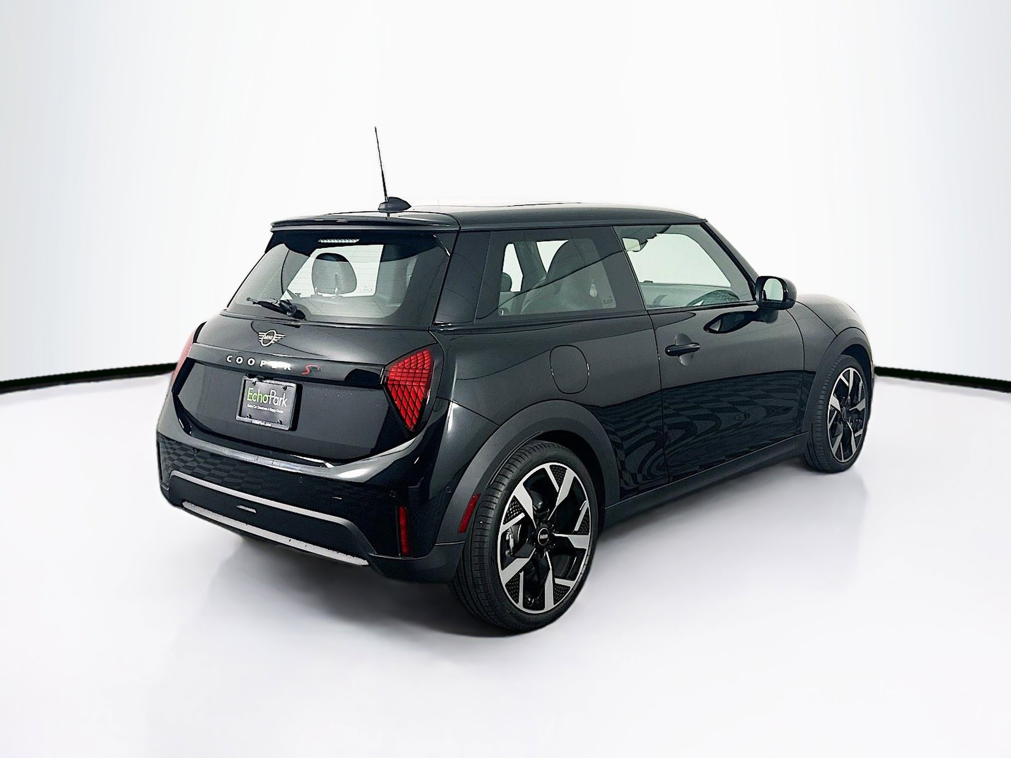 Used 2025 MINI Cooper S image 9