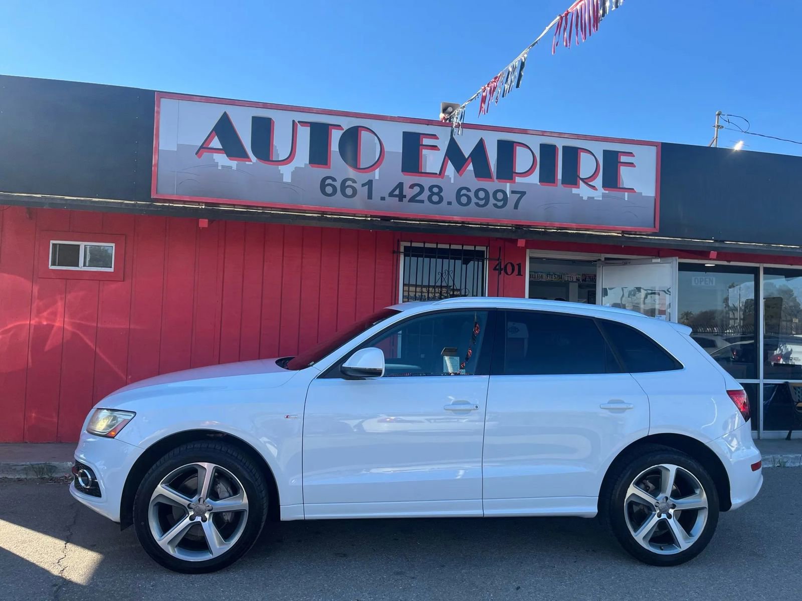 Used 2013 Audi Q5 3.0T Prestige image 1