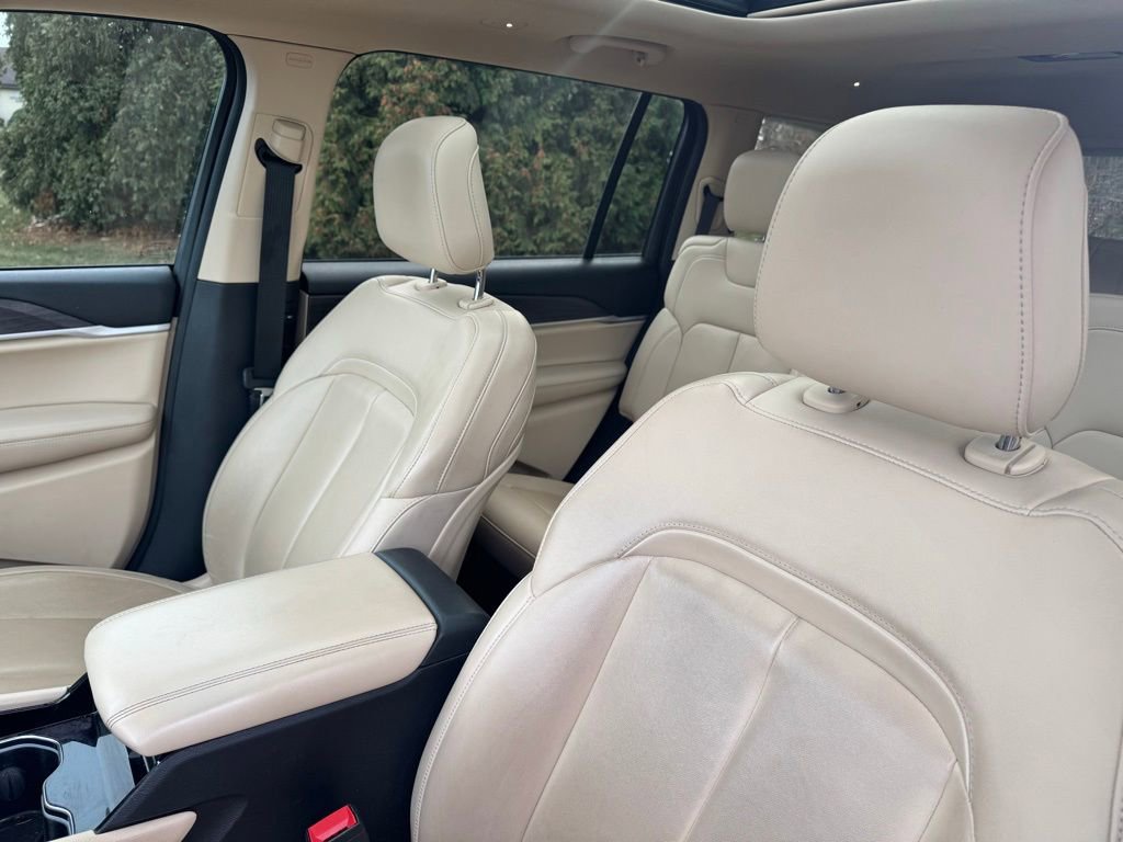 Used 2021 Jeep Grand Cherokee L Limited image 10