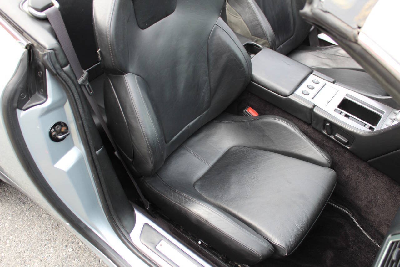 Used 2006 Aston Martin DB9 Volante RWD image 24