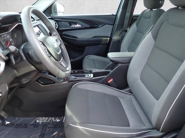 Used 2021 Chevrolet TrailBlazer LS AWD/4WD image 11