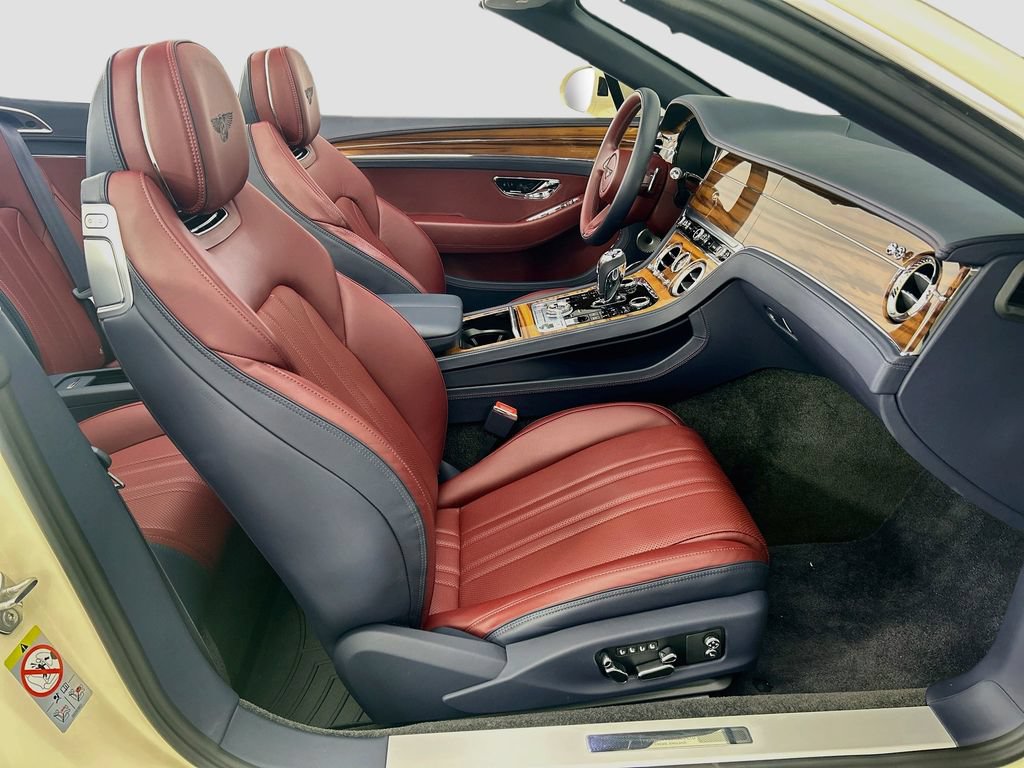Certified 2022 Bentley Continental GT AWD/4WD image 26