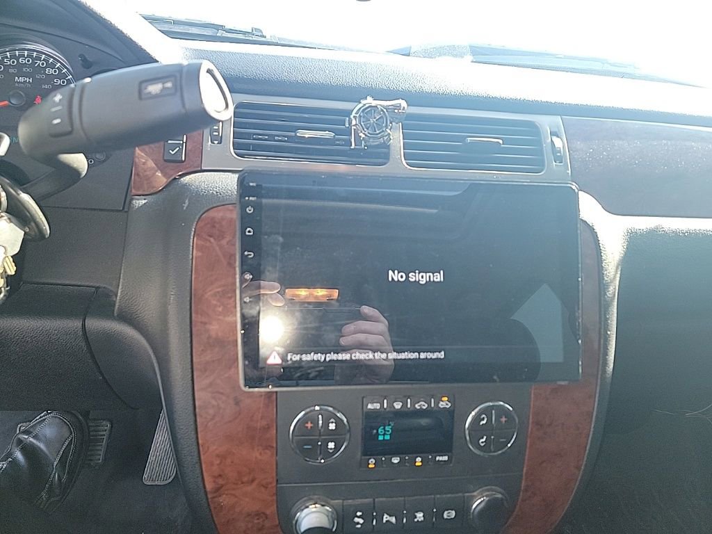 Used 2011 Chevrolet Silverado 2500 LTZ w/ LTZ Plus Package image 32