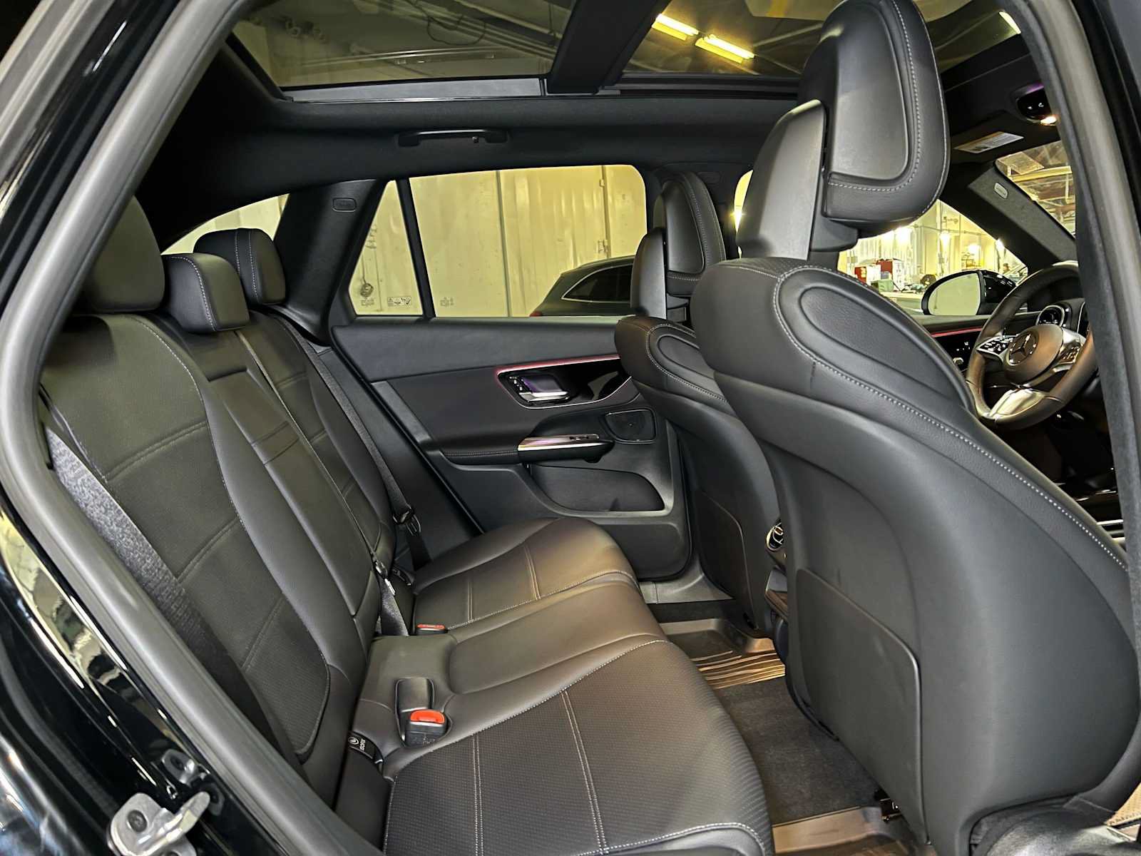 Used 2026 Mercedes-Benz GLC 300 4MATIC image 13