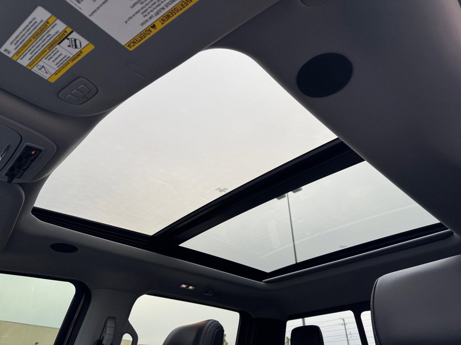 Certified 2025 Ford F250 Lariat w/ Lariat Ultimate Package image 22