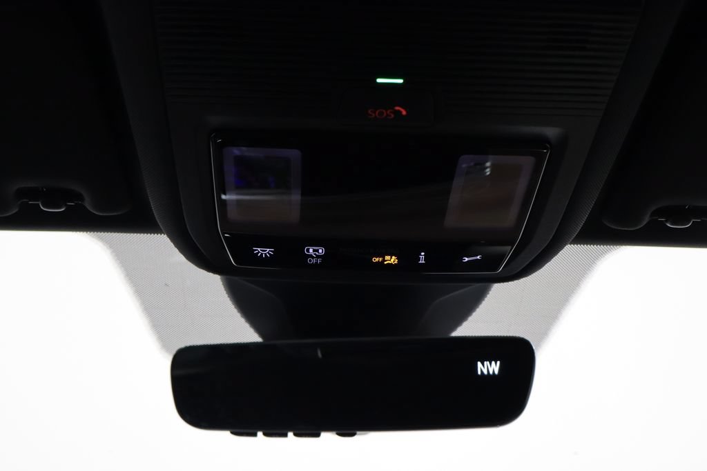 Used 2025 Volkswagen ID.4 Pro RWD image 21