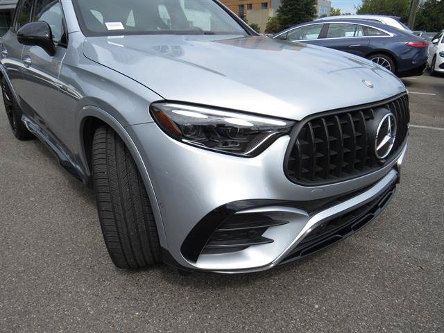 Used 2025 Mercedes-Benz GLC 43 AMG 4MATIC image 27