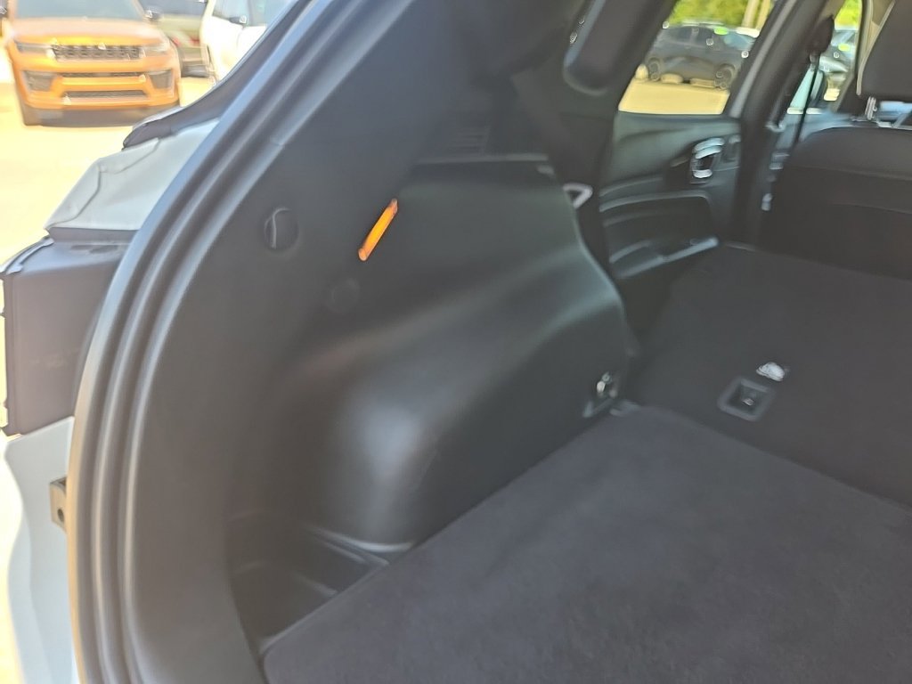 Used 2024 Jeep Compass Limited w/ High Altitude Package AWD/4WD image 95