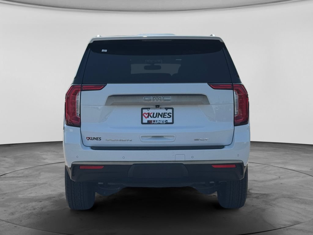 Used 2023 GMC Yukon SLT w/ SLT Luxury Package AWD/4WD image 9