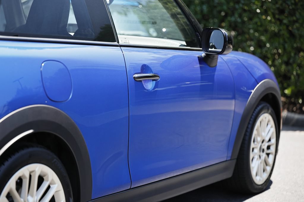 Used 2025 MINI Cooper S FWD image 8