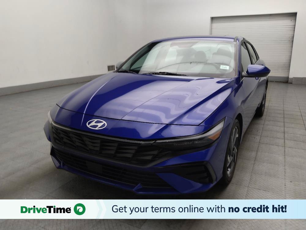 Used 2025 Hyundai Elantra SEL FWD image 1