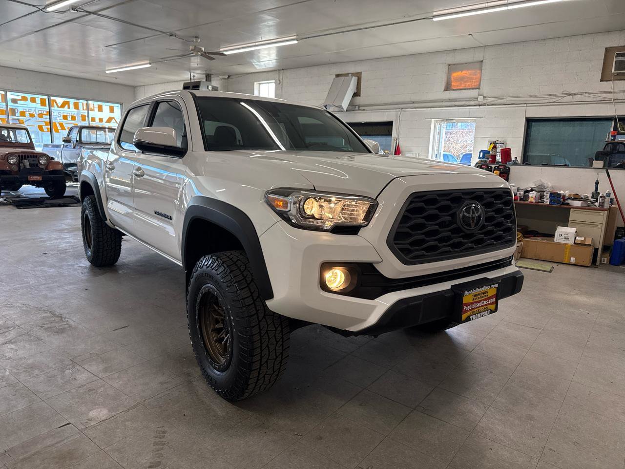 Used 2023 Toyota Tacoma TRD Off-Road w/ Technology Package image 93