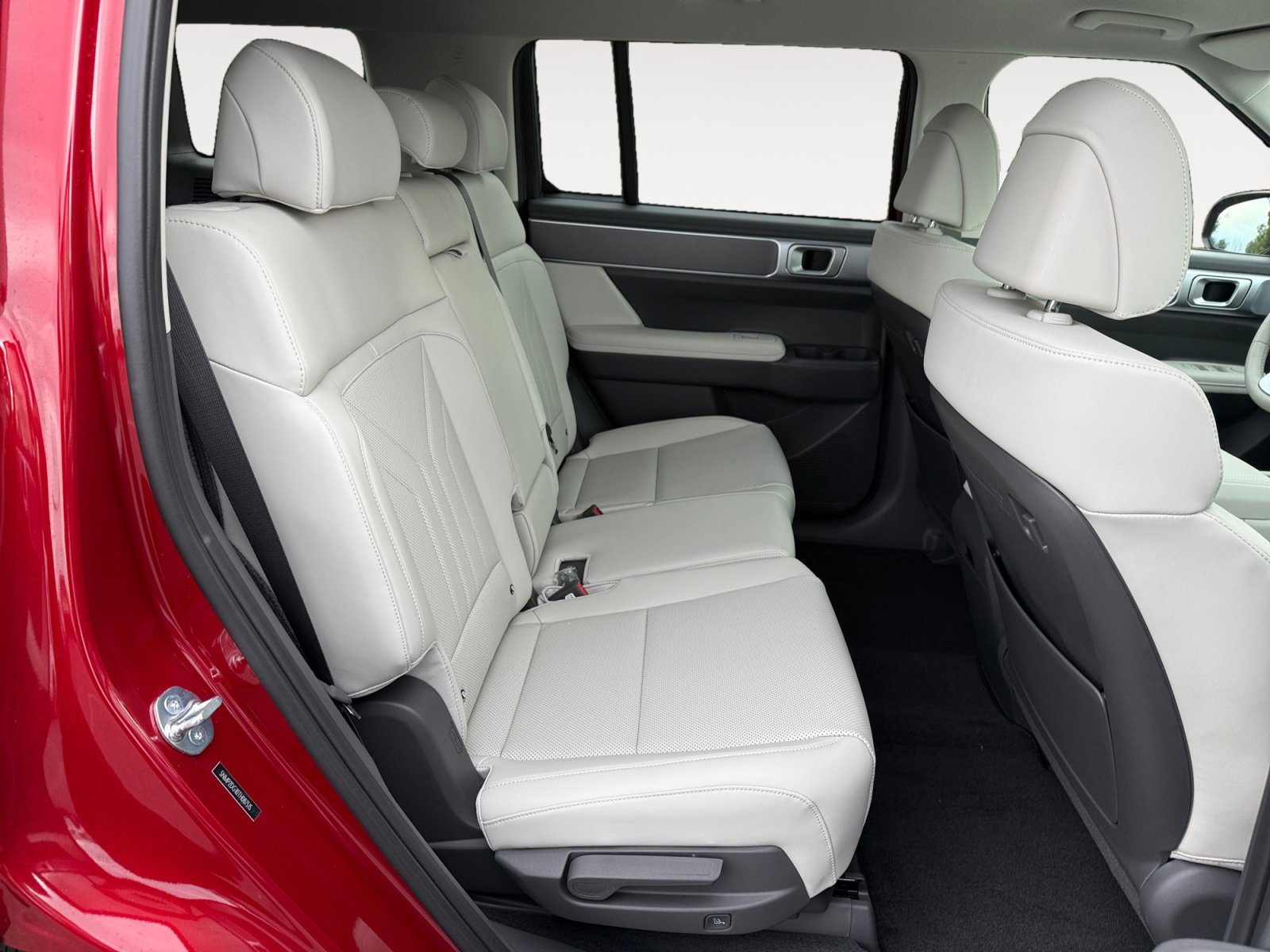 Certified 2026 Hyundai Santa Fe SEL image 18