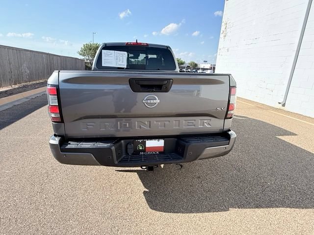 Used 2023 Nissan Frontier SV w/ SV Convenience Package RWD image 6