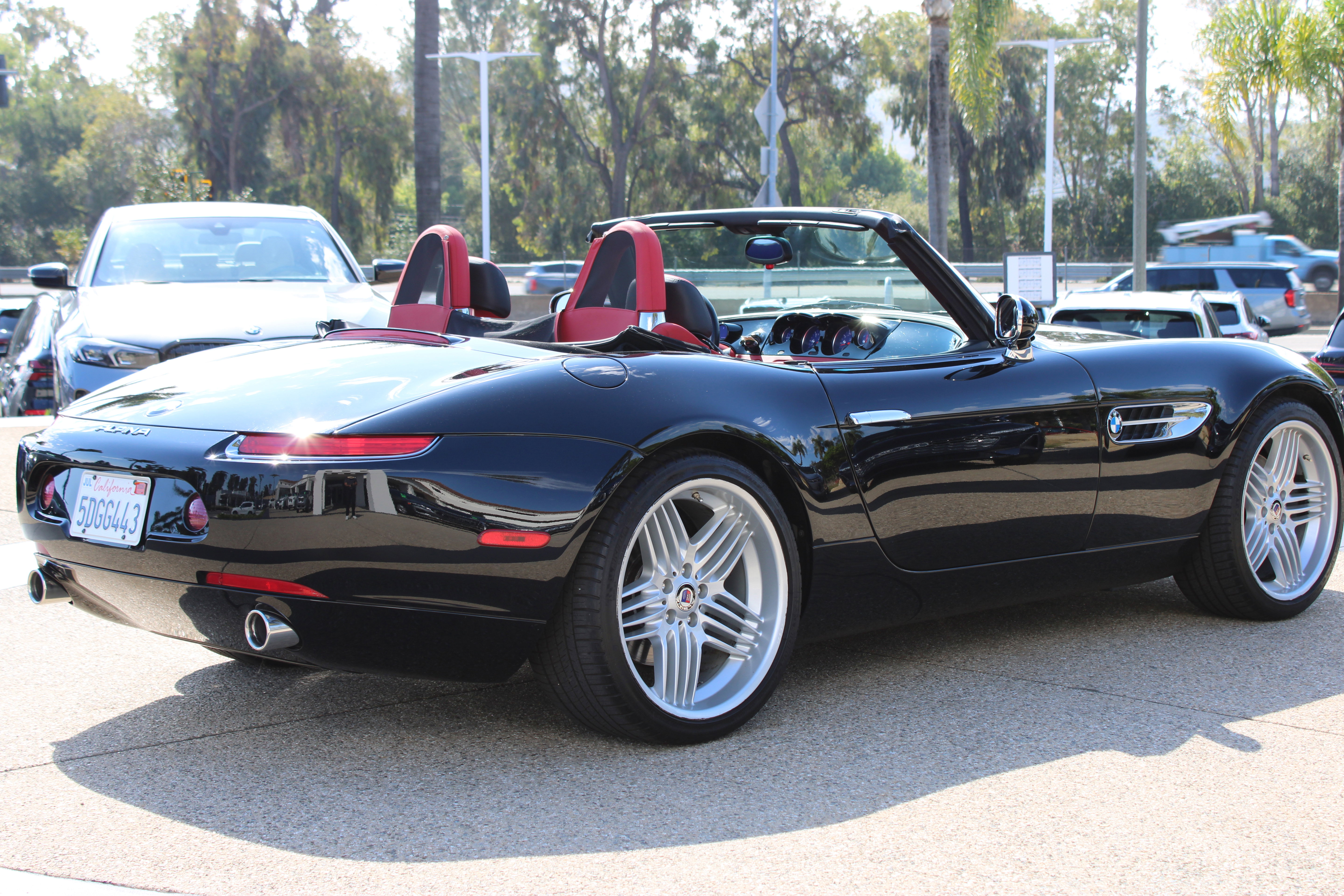 Used 2003 BMW Z8 image 6